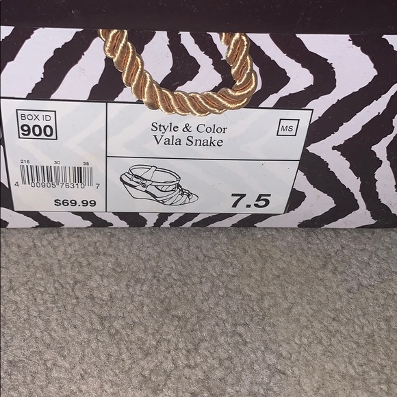 Snake skin heels by DANA BUCHMAN - Picture 6 of 6